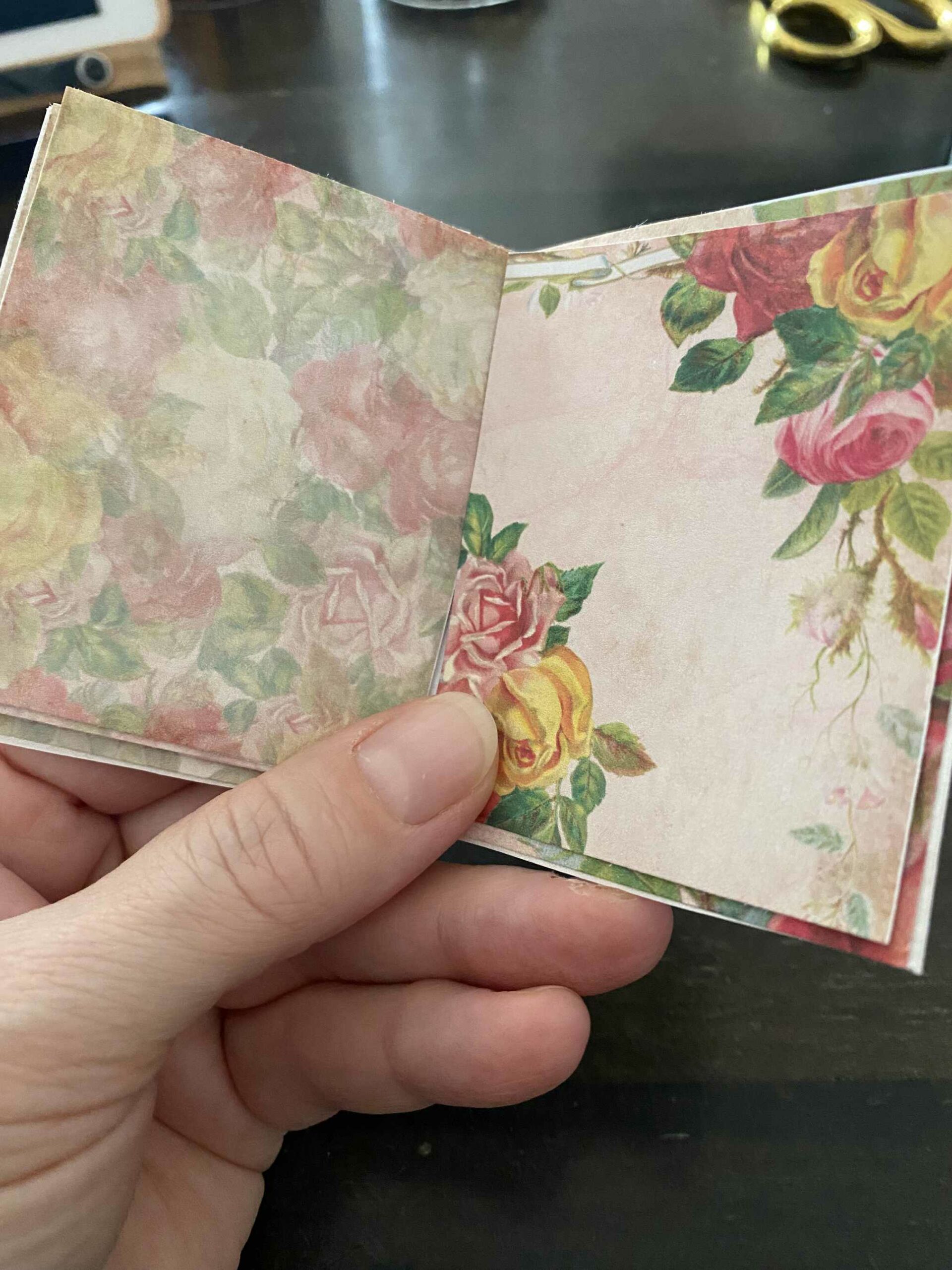 Rose Romance Mini Booklet Printable Kit - Image 3