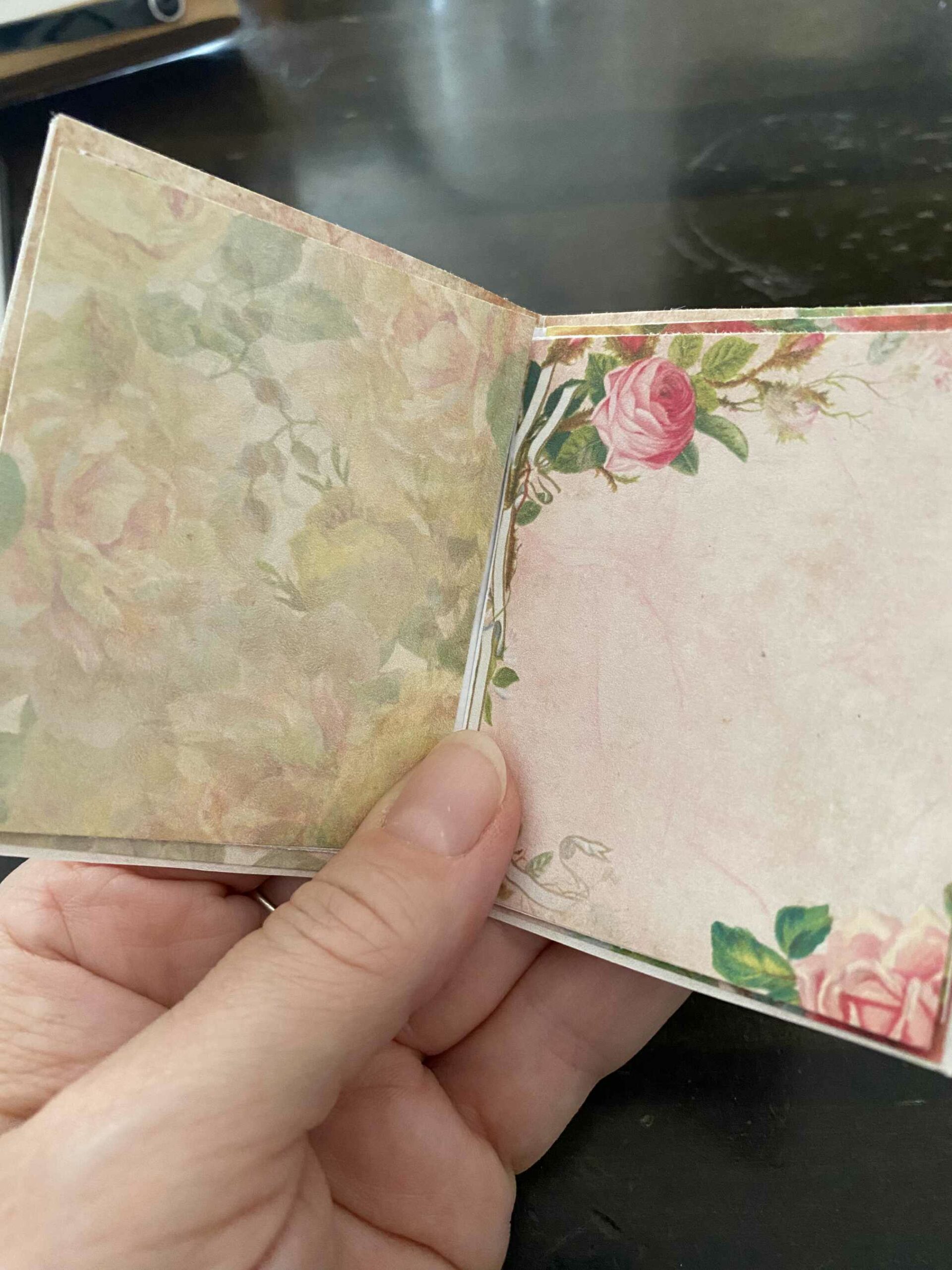 Rose Romance Mini Booklet Printable Kit - Image 4